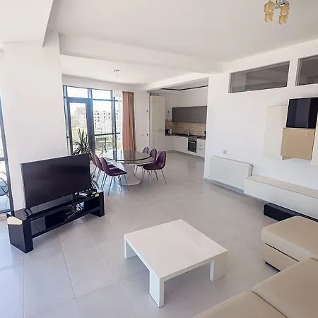 Apartament Riviera *