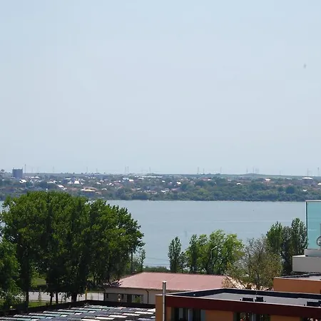 Riviera Apartament *