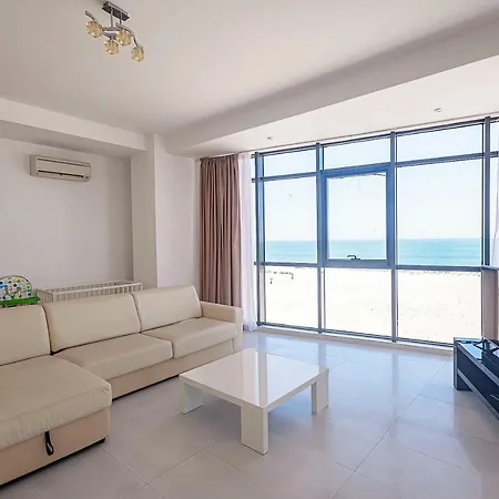 Riviera Apartment Mamaia