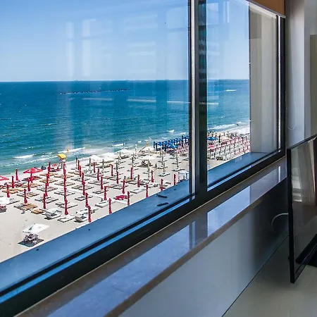 Apartment Riviera Mamaia