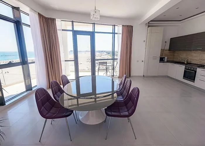 Riviera Apartment Mamaia